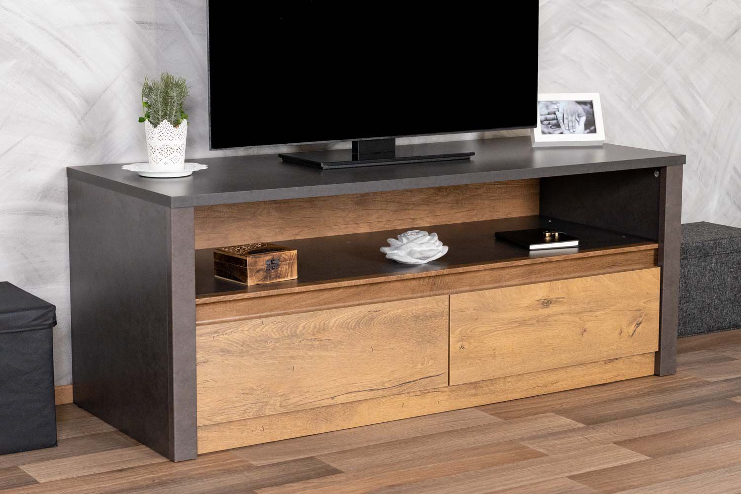 Meuble TV Selun 13, Couleur : Chêne brun foncé / Gris - 53 x 130 x 53 cm (H x L x P)